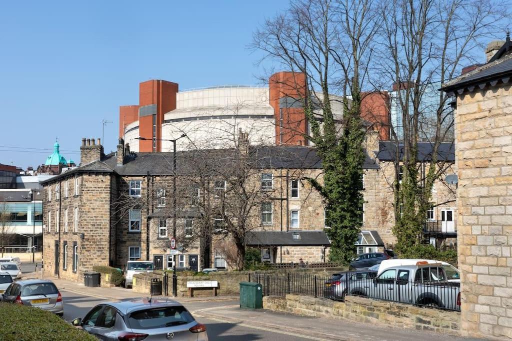 Stunning 4Bed Townhouse By Hic & Trendy Kings Quarter! Villa Harrogate Eksteriør billede
